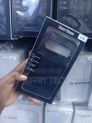 Google Pixel 9 Pro: Anti-Shock Padding Case