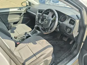 Volkswagen Golf 2015 Silver