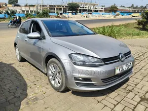 Volkswagen Golf 2015 Silver