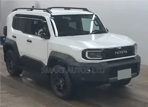New Toyota FJ Cruiser 2025 Pearl