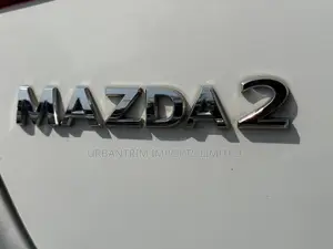 Mazda 2 2019 White