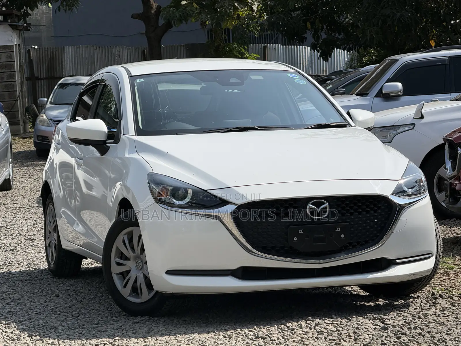 Mazda 2 2019 White