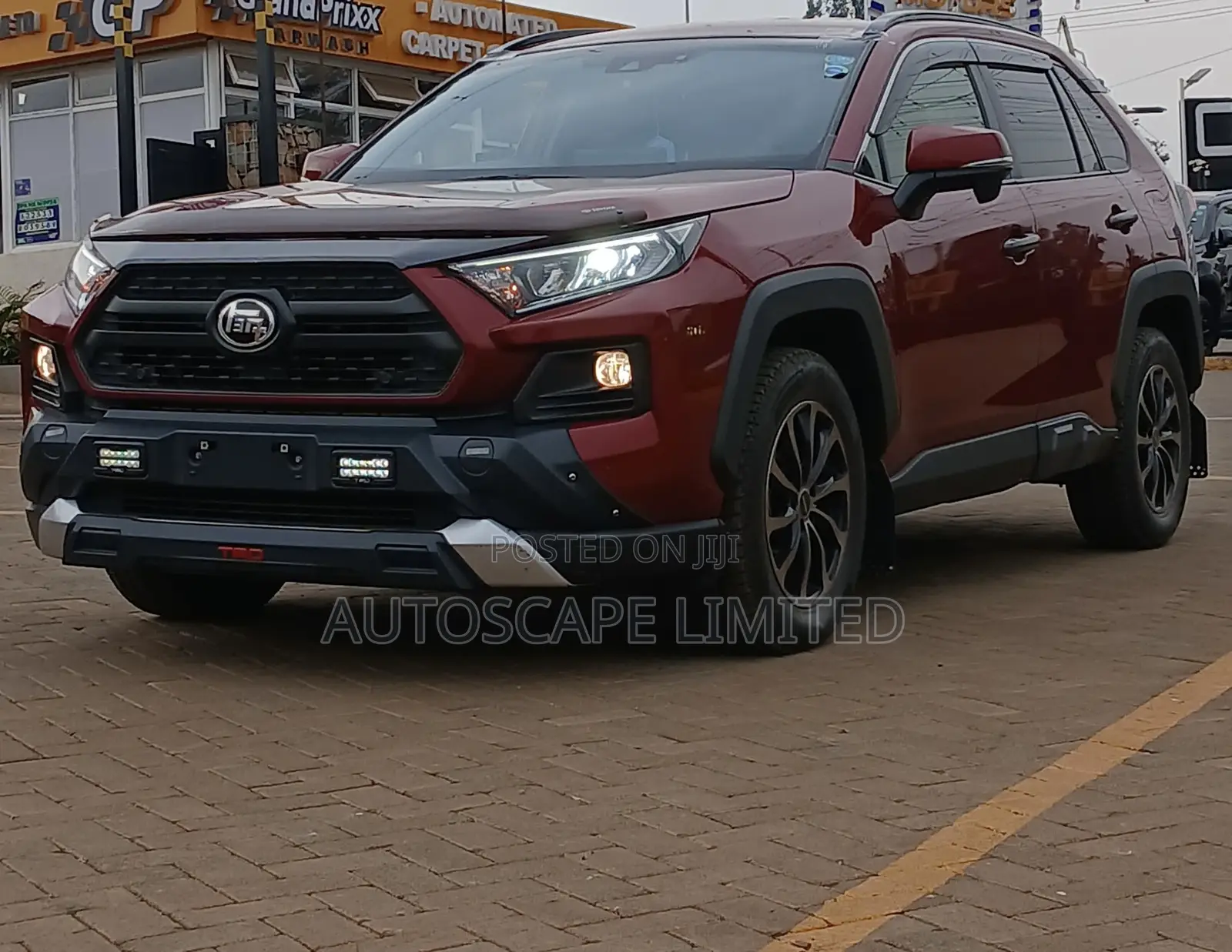 Toyota RAV4 2020 Red