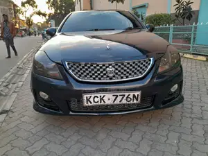 Toyota Crown 2010 Black