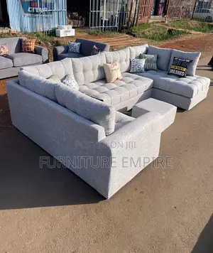 9 Seater U‐Shaped Tufted Grey Sofa