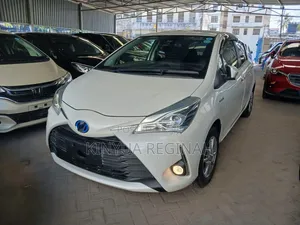 Toyota Vitz 2019 White