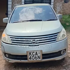 Nissan Presage 2010 Silver