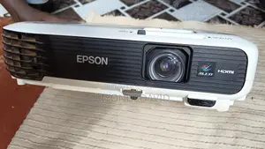 Epison EB-X04 Projector