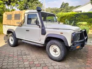 Land Rover Defender 2016 Beige