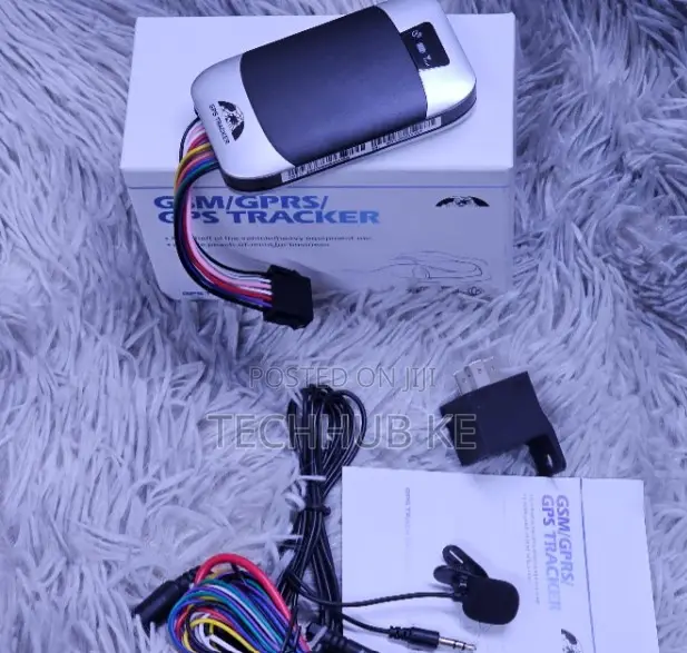 Smart Car Tracking TK303 GPS Vehicle Tracker With Engine Cut Function