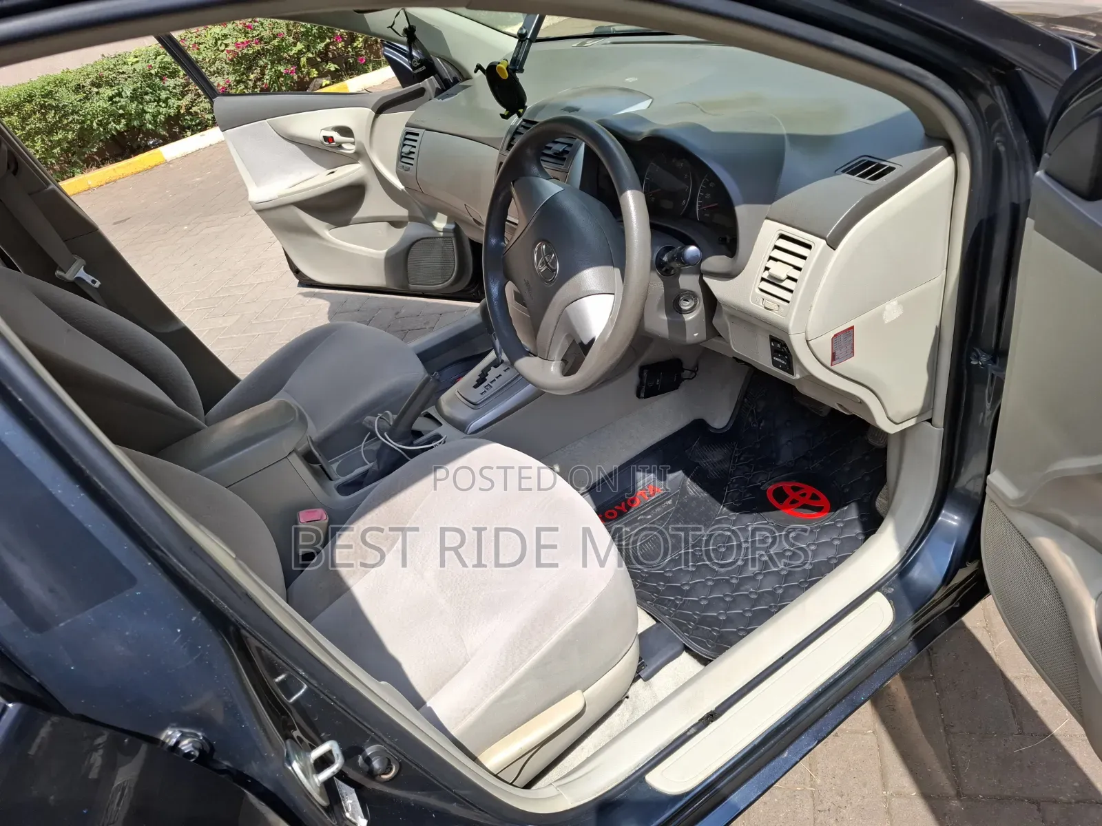 Toyota Axio 2010 Gray