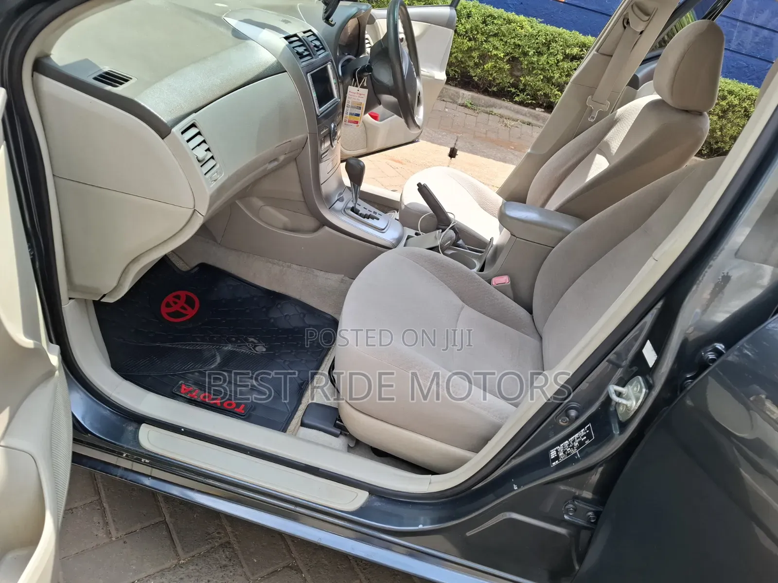 Toyota Axio 2010 Gray