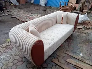 Cream Ribbed Luxury 3-Seater Sofa: Payment on Delivery