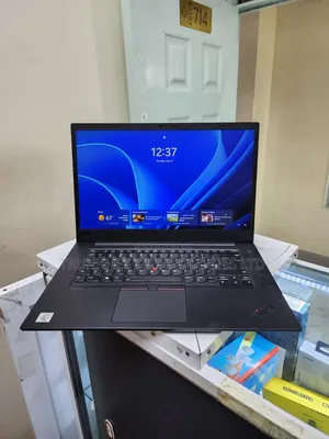 Laptop Lenovo ThinkPad P1 Gen4 1GB Intel Core i7 SSD 512GB