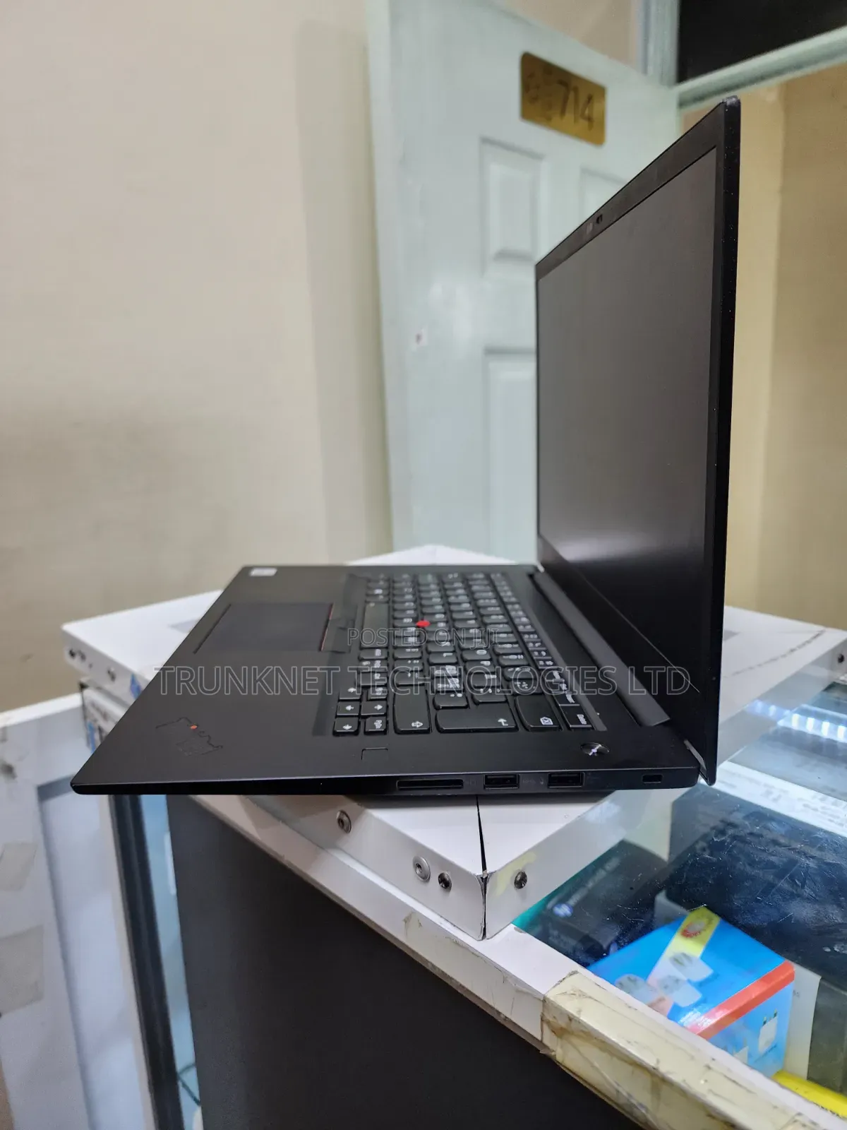 Laptop Lenovo ThinkPad P1 Gen4 1GB Intel Core i7 SSD 512GB