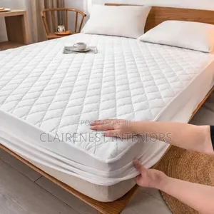 Spill Shielding White and Blue Waterproof Mattress Protectors