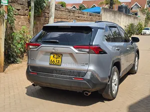Toyota RAV4 2019 Silver