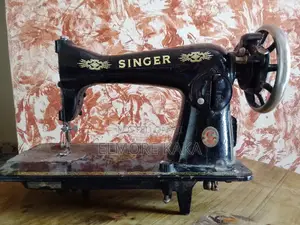 Singer Manual Sewing Machine With Original Stand – Working Condition