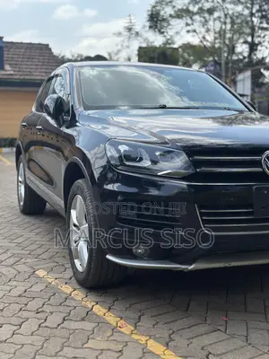 Volkswagen Touareg Hybrid 2013 Black