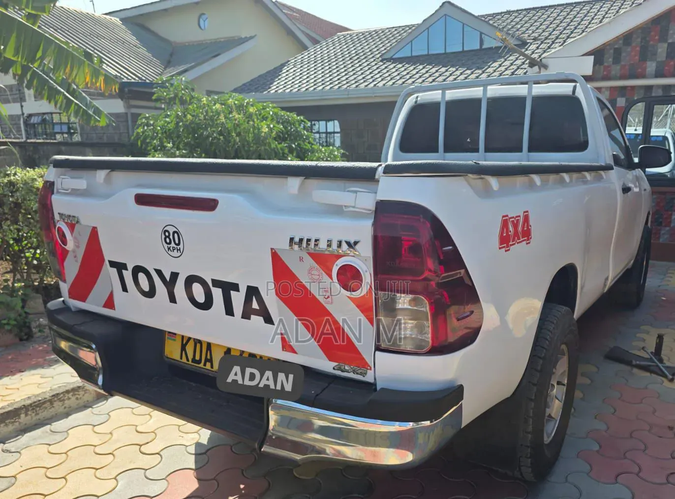Toyota Hilux 2019 White