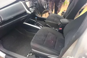 Toyota Corolla Fielder 2019 Silver