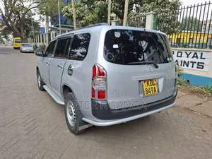 Toyota Probox 2016 Silver