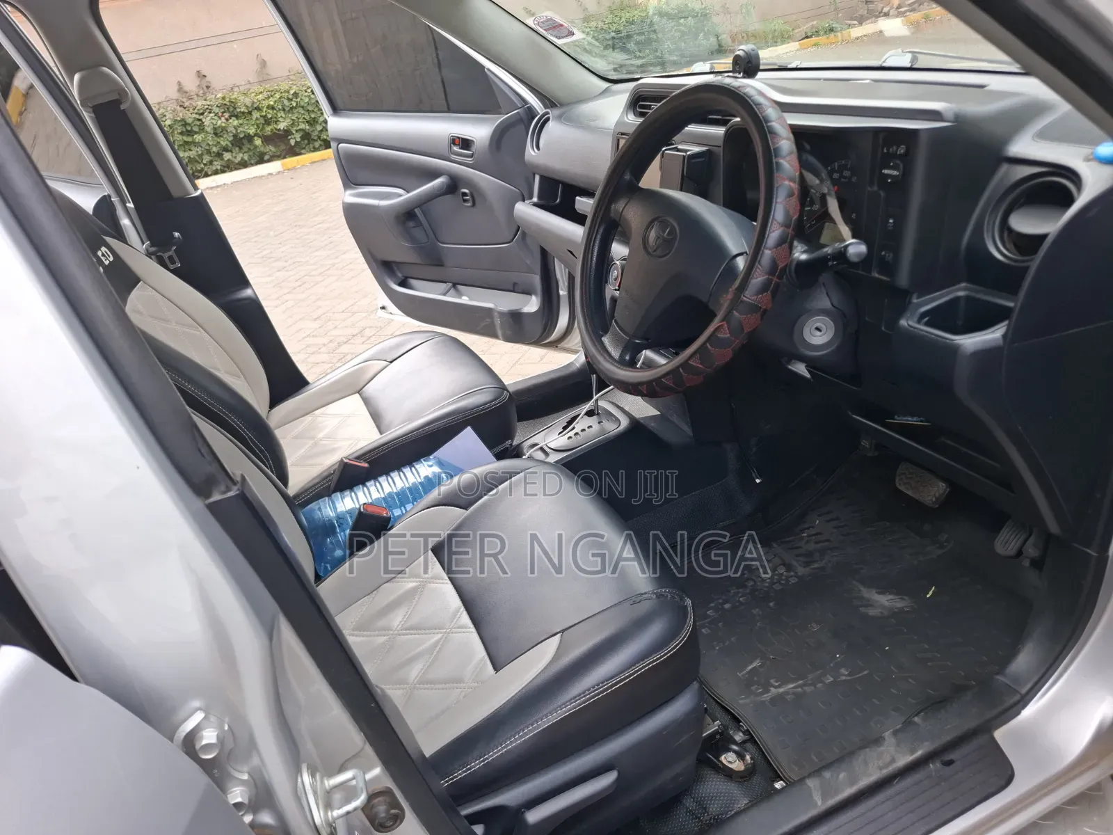 Toyota Probox 2016 Silver