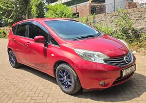 Nissan Note 2013 Red