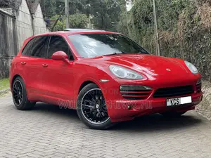 Porsche Cayenne 2011 Red