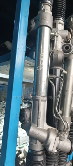 Toyota Revo Steering Rack