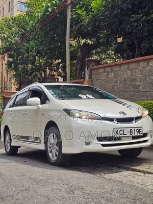 Toyota Wish 2010 White
