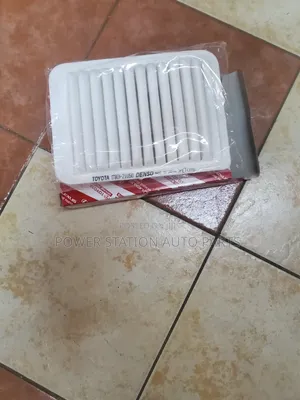 Toyota Noah Air Cleaner
