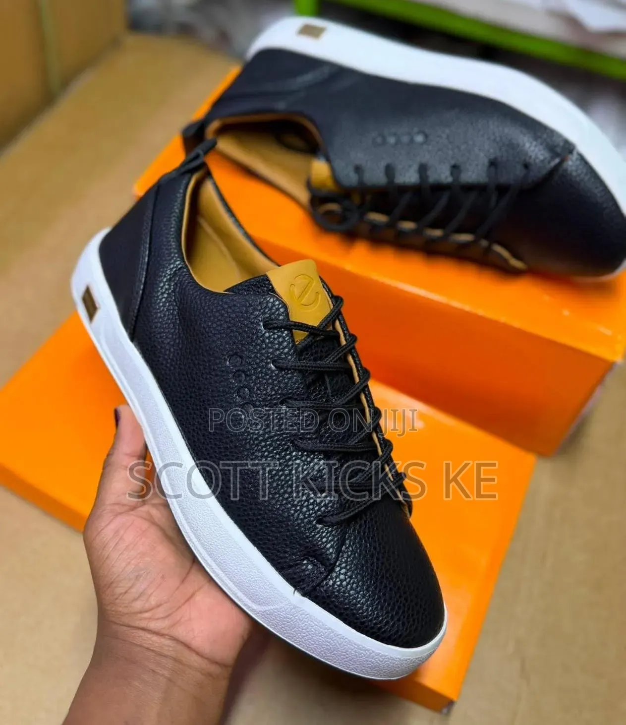 Ecco Quality Men Casuals