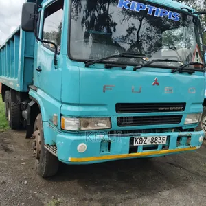 Mitsubishi Fuso Super Great Tipper