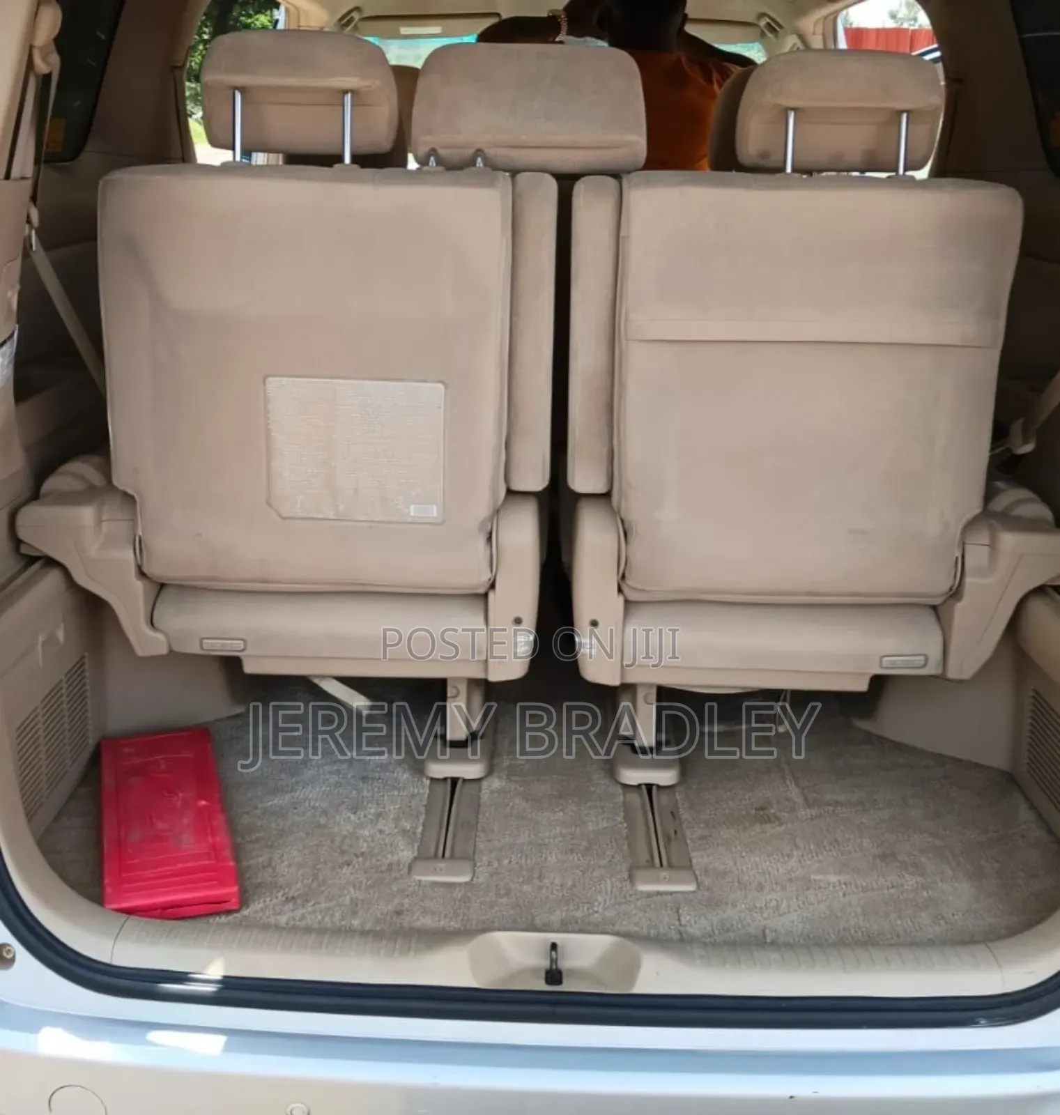 Toyota Alphard 2010 Silver