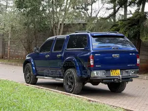 Isuzu D-MAX 2008 Blue