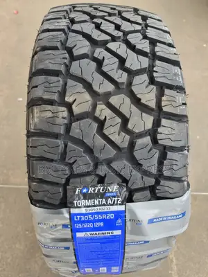 305 /55 R20 Fortune Tires (All Terrain) a/T2