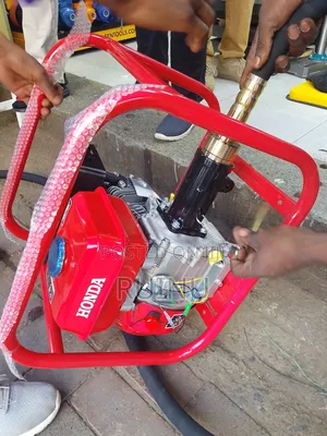 Honda Petrol-Powered Concrete Vibrator Drive Unit (Power Head),