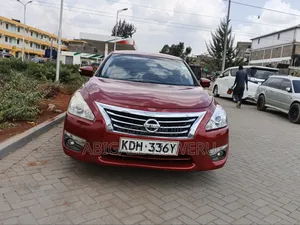 Nissan Teana 2016 Maroon
