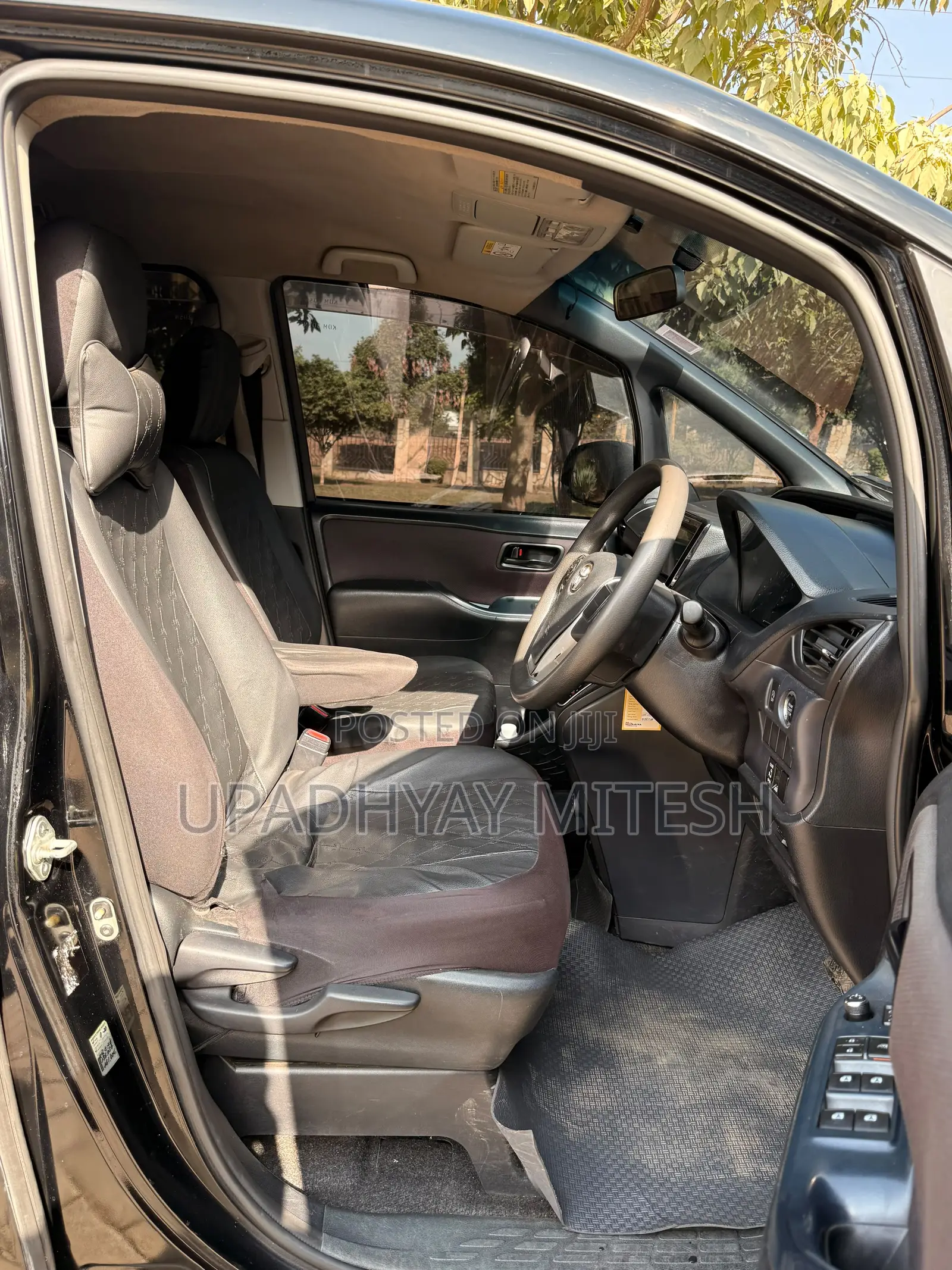 Toyota Voxy 2016 Black