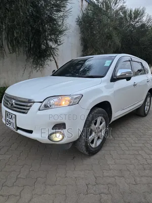Toyota Vanguard 2010 Pearl