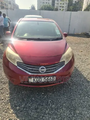 Nissan Note 2014 Red