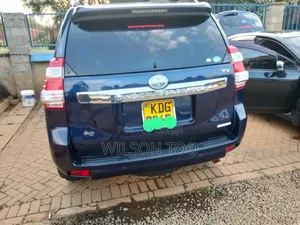 Toyota Land Cruiser Prado 2014 Blue