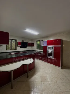 5bdrm Townhouse / Terrace in Valley Arcade for rent