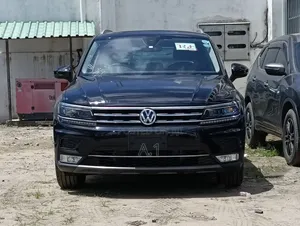 Volkswagen Tiguan 2019 Matt Black