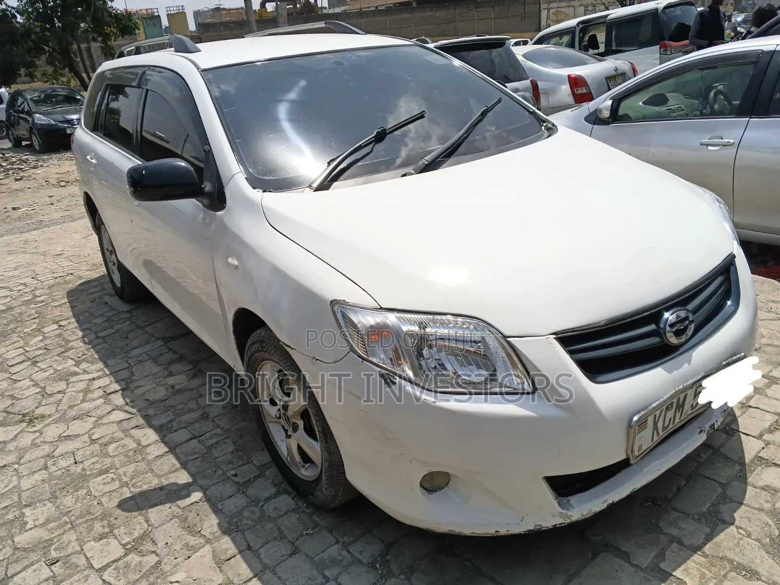 Toyota Corolla Fielder 2011 White