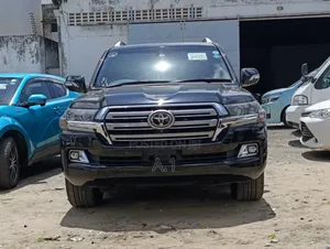 Toyota Land Cruiser 2019 Matt Black