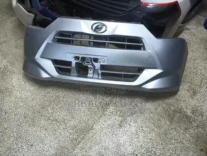 Front Bumper Dihatsumira 2018