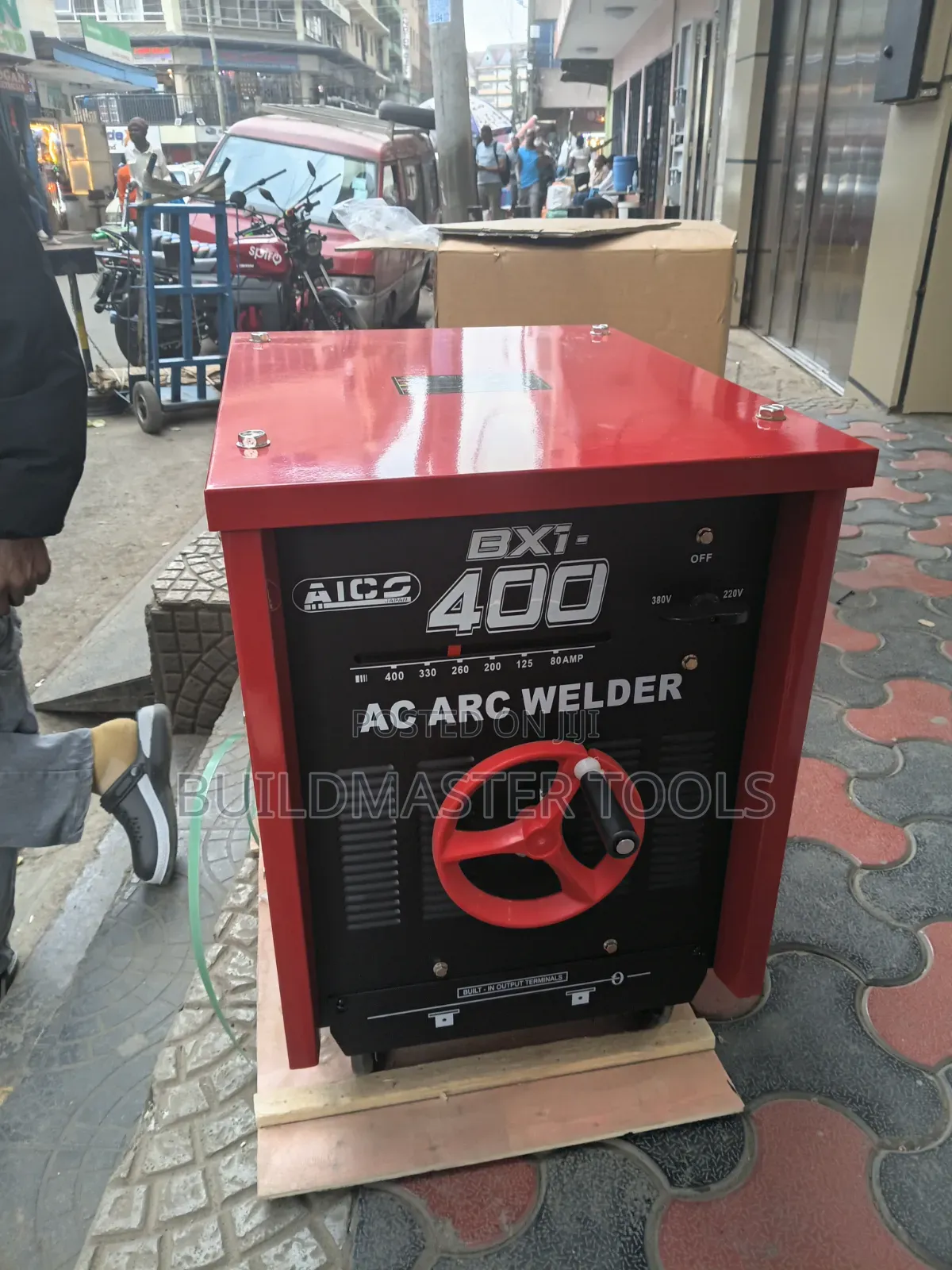 Aico Japan BX1-400 Heavy Commercial Arc Welding Machine.