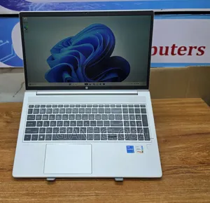 Laptop HP ProBook 450 G8 16GB Intel Core i5 SSD 256GB